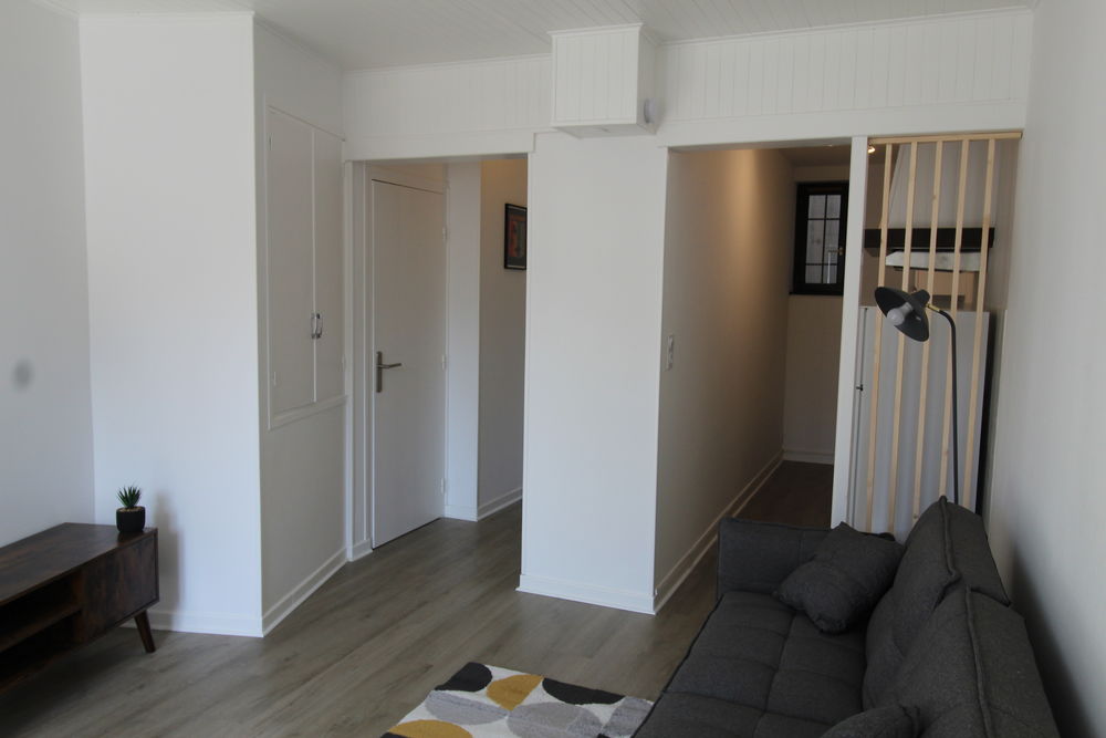 Location Appartement T1 BIS MEUBLE PROCHE TRAM C Grenoble