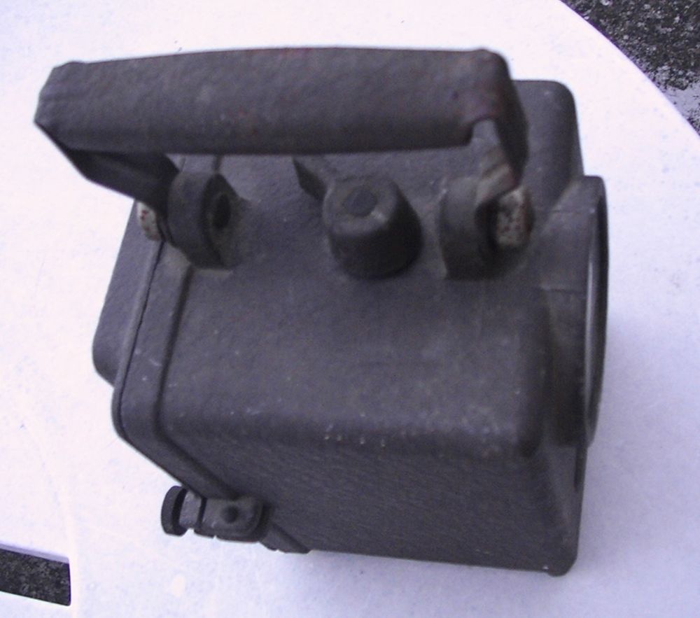Lampe de cheminot - Type Agral 1940. 