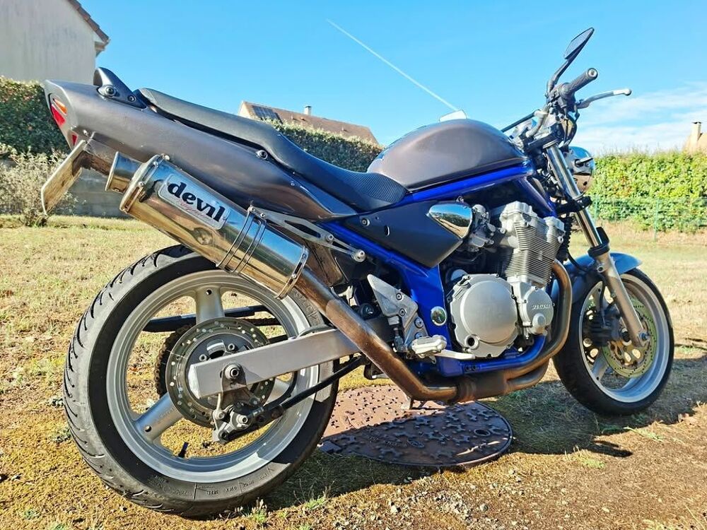 SUZUKI 2004 occasion 72650 La Milesse