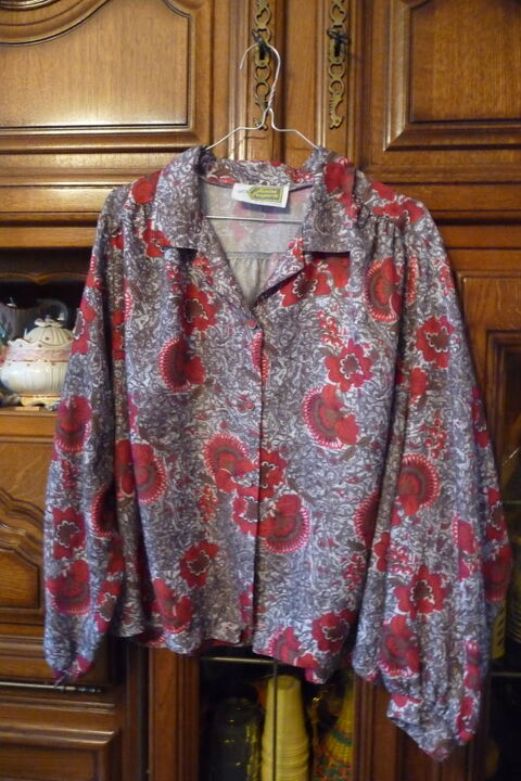 CHEMISIER FEMME T 44/46 MARQUE  JANINE PAUPORTE FR  8 Beynost (01)
