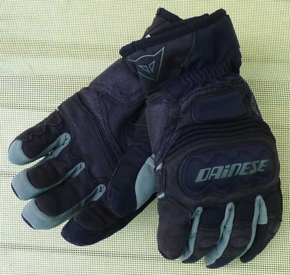 Gants de moto Dainese D Dry taille 8.5/M, chauds Sports