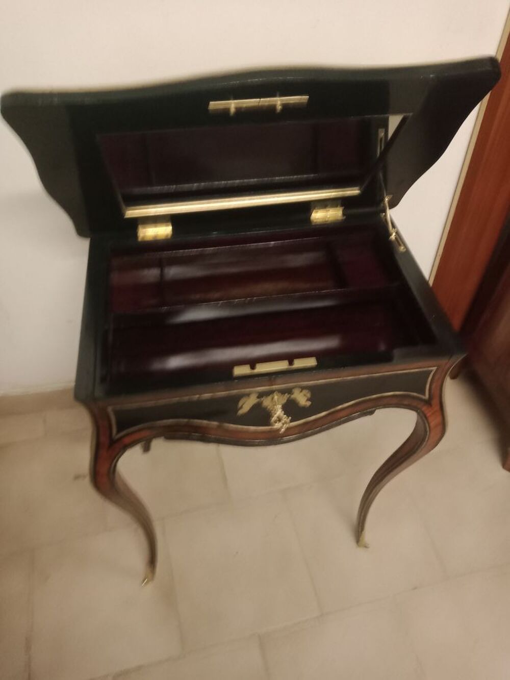 Travailleuse Napol&eacute;on III 19&eacute;me Meubles