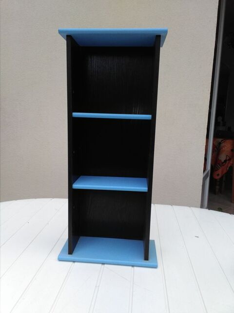 MEUBLE BAS BOIS BLEU ET NOIR 10 Sartrouville (78)
