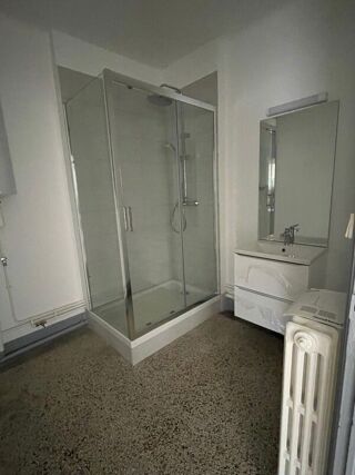  Appartement à louer 2 pièces 54 m²