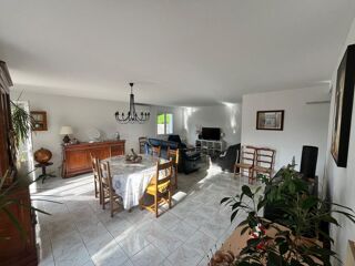  Villa  vendre 4 pices 106 m