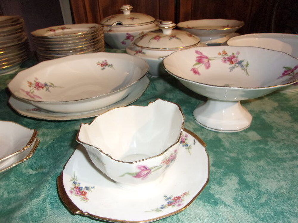 Service de table porcelaine vintage Cuisine
