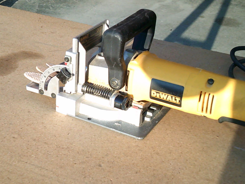 Lamelleuse Dewalt Bricolage