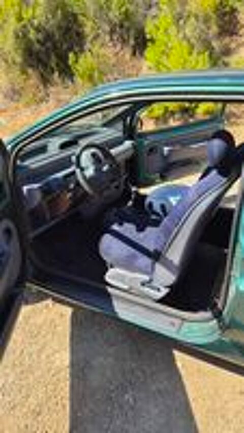 Twingo 1.2i 1994 occasion 83600 Fr&eacute;jus