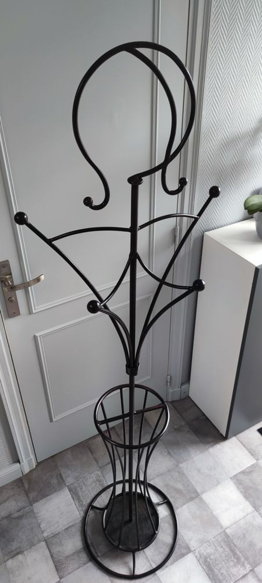 Porte manteau en fer forg&eacute;, femme Décoration