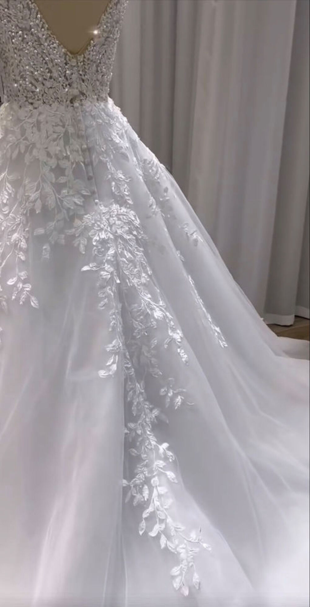 Robe de mari&eacute;e Vêtements