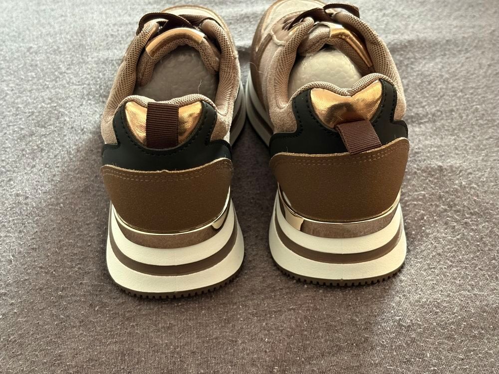 Basket marron Chaussures