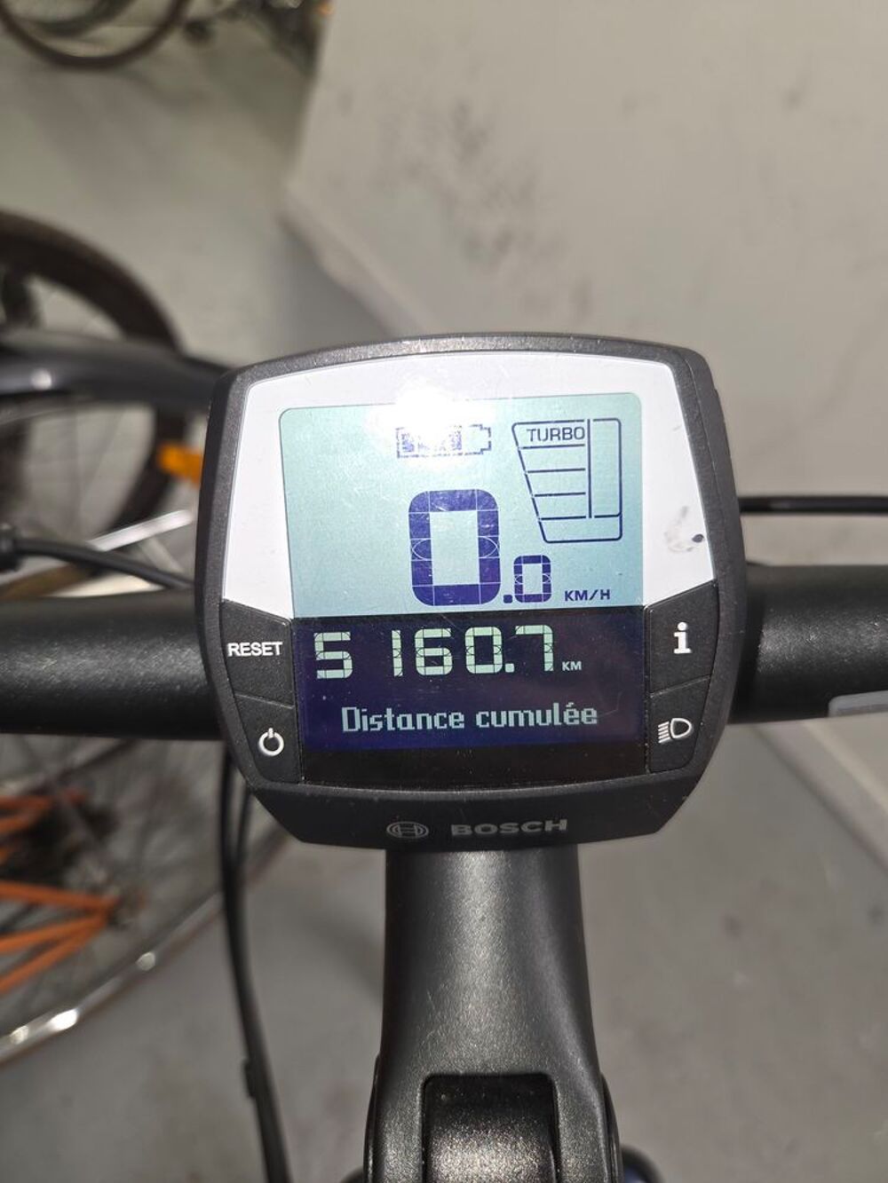 VTC &Eacute;lectrique KAYZA Tanana Dry 6 - Moteur Bosch CX Vélos