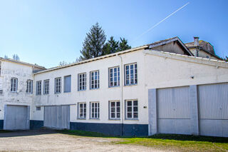  Parking / Garage à louer 11 m² Miramont-de-guyenne