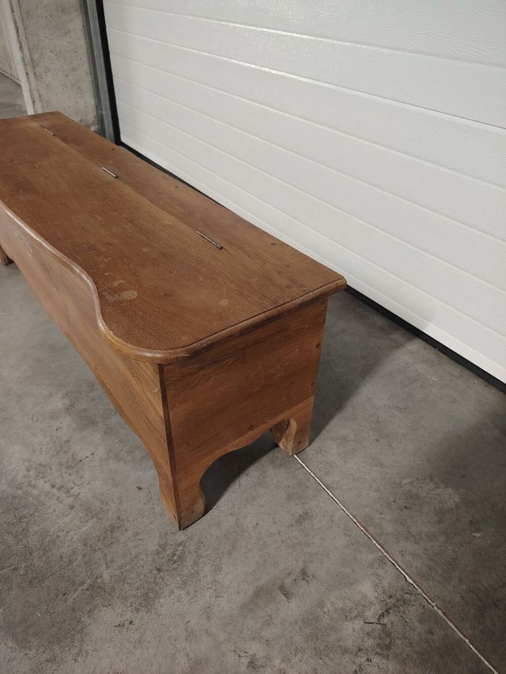 Coffre en bois massif
Meubles