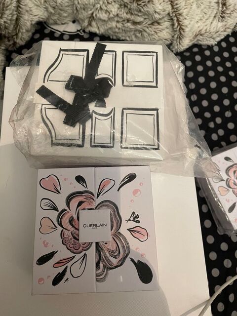 Coffret et minis collection parfums 8 Boulogne-sur-Mer (62)