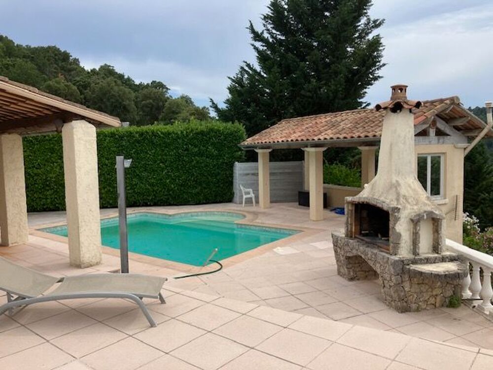 Vente Villa Belle villa 154m² sur 2100m² de terrain avec vue dominante / piscine / terrasses / Studio indépendant - Les Adrets de l'Estérel Les adrets-de-l'estérel