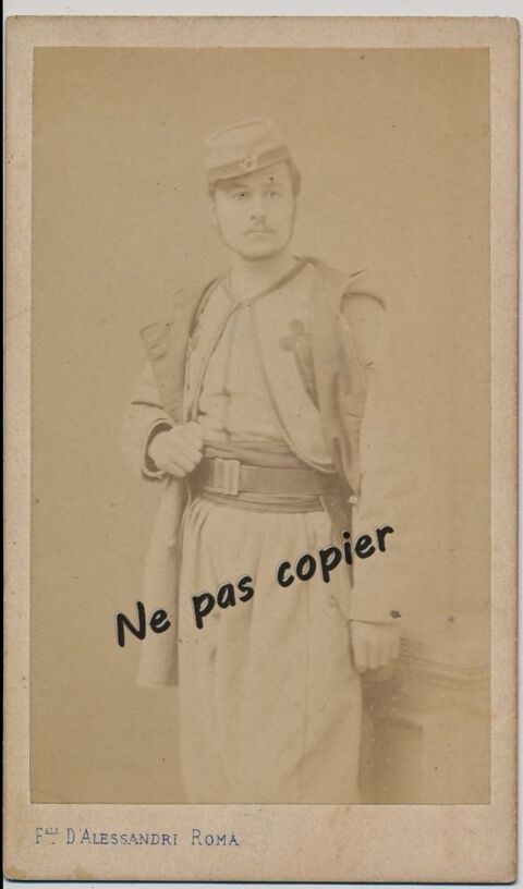 Cdv Portrait Militaire Zouave Pontifical Photo Fratelli 1870 1 Loches (37)
