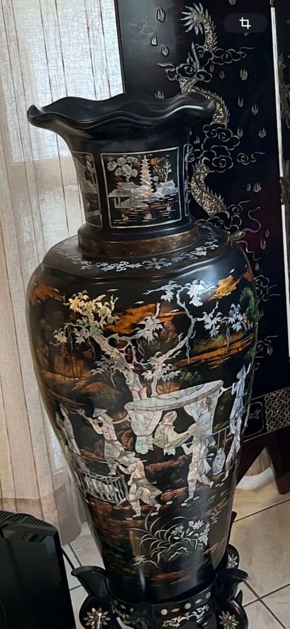 grand vase asiatique en laqu&eacute; Décoration
