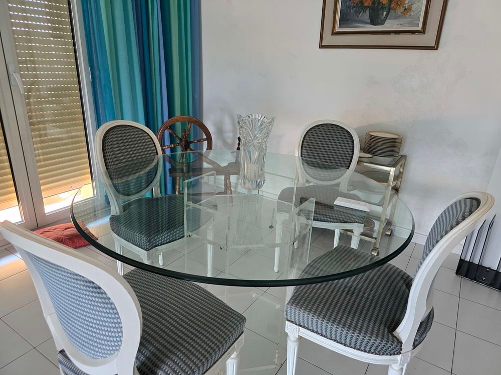 table de salon en verre, lignes roset Meubles