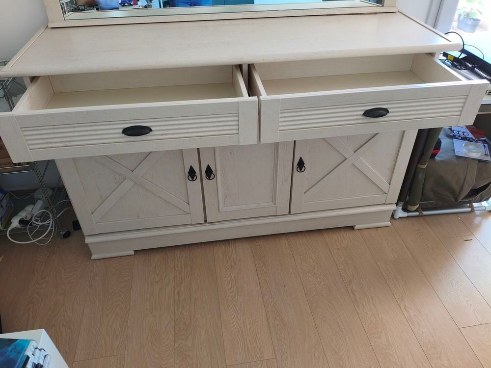 Buffet / bahut avec miroir Meubles