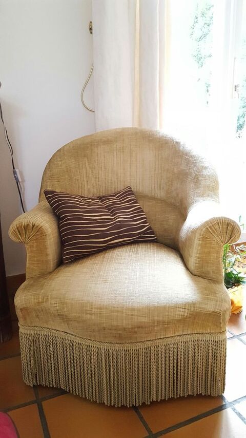 Fauteuil crapaud 70 Aigremont (78)