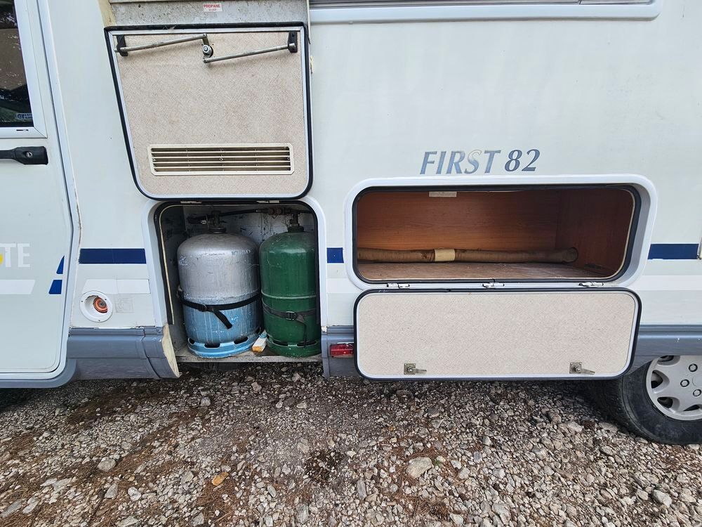  1999 occasion 84270 VEDENE