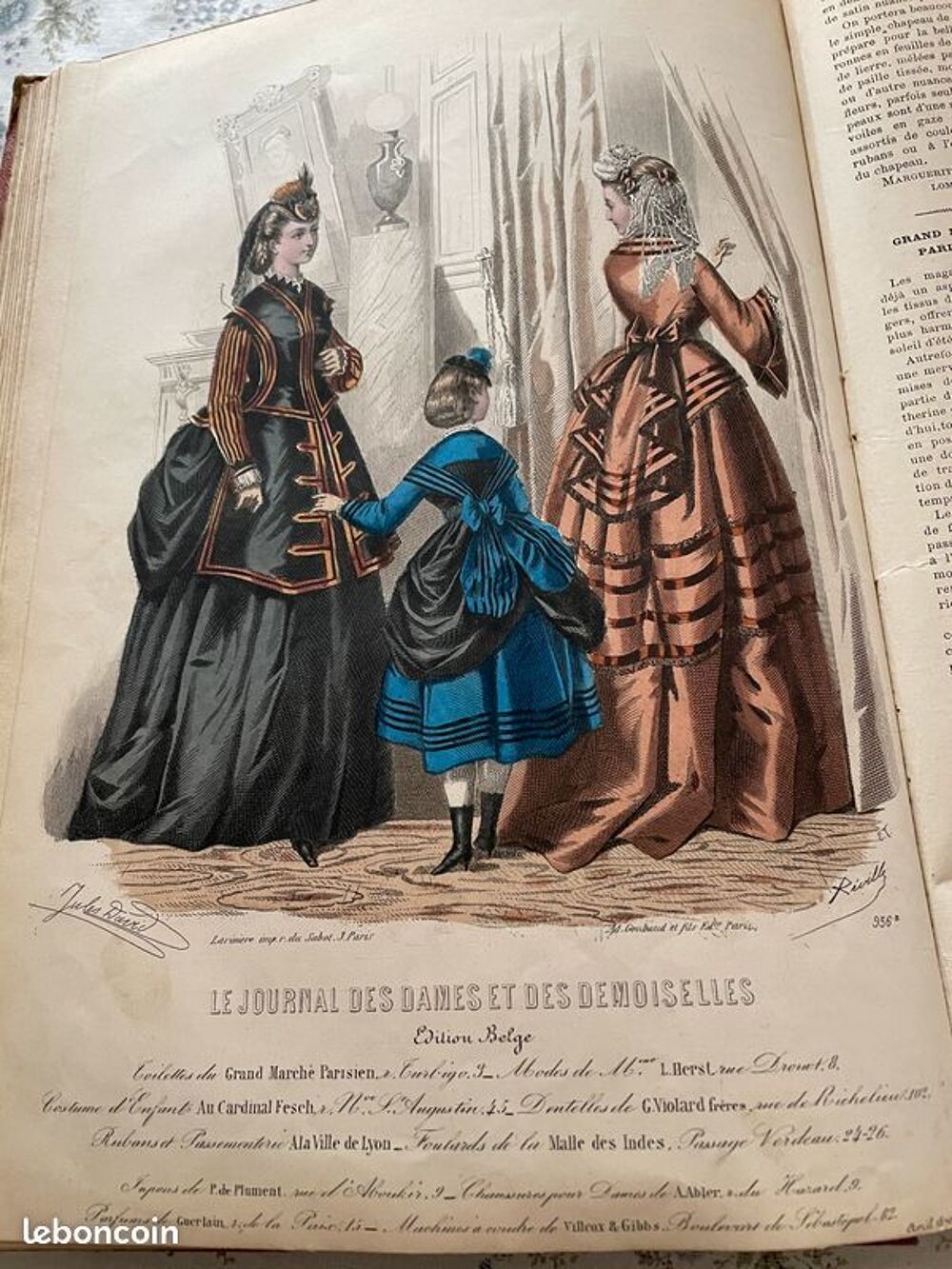 LIVRE ANCIEN DE MODE Livres et BD