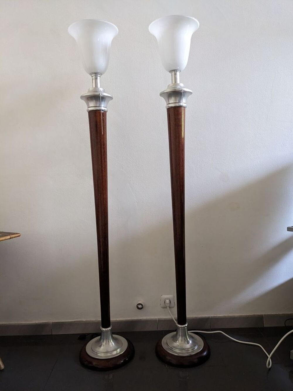 Paire de 2 GRANDS LAMPADAIRES MAZDA EPOQUE 1930 LAMPE art d&eacute; Décoration