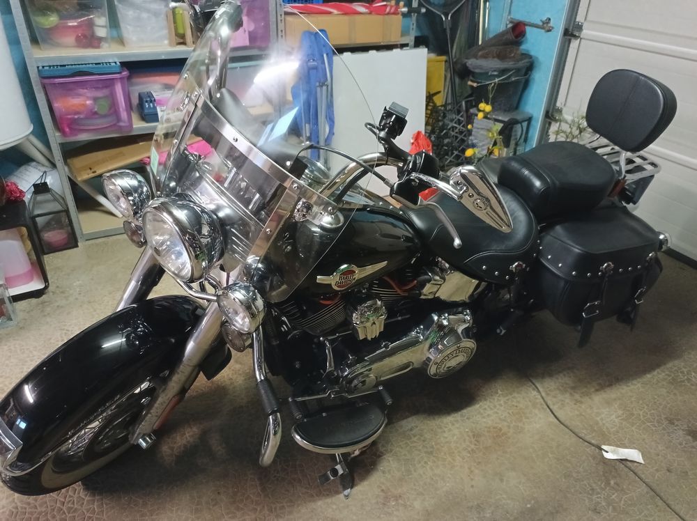 HARLEY-DAVIDSON 2016 occasion 86530 Naintr&eacute;