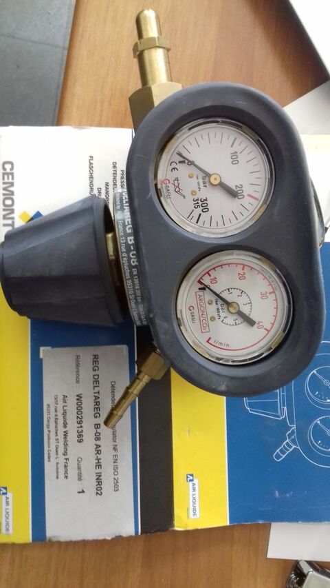 materiel de bricolage 0 Saint-Martin-d'Hres (38)