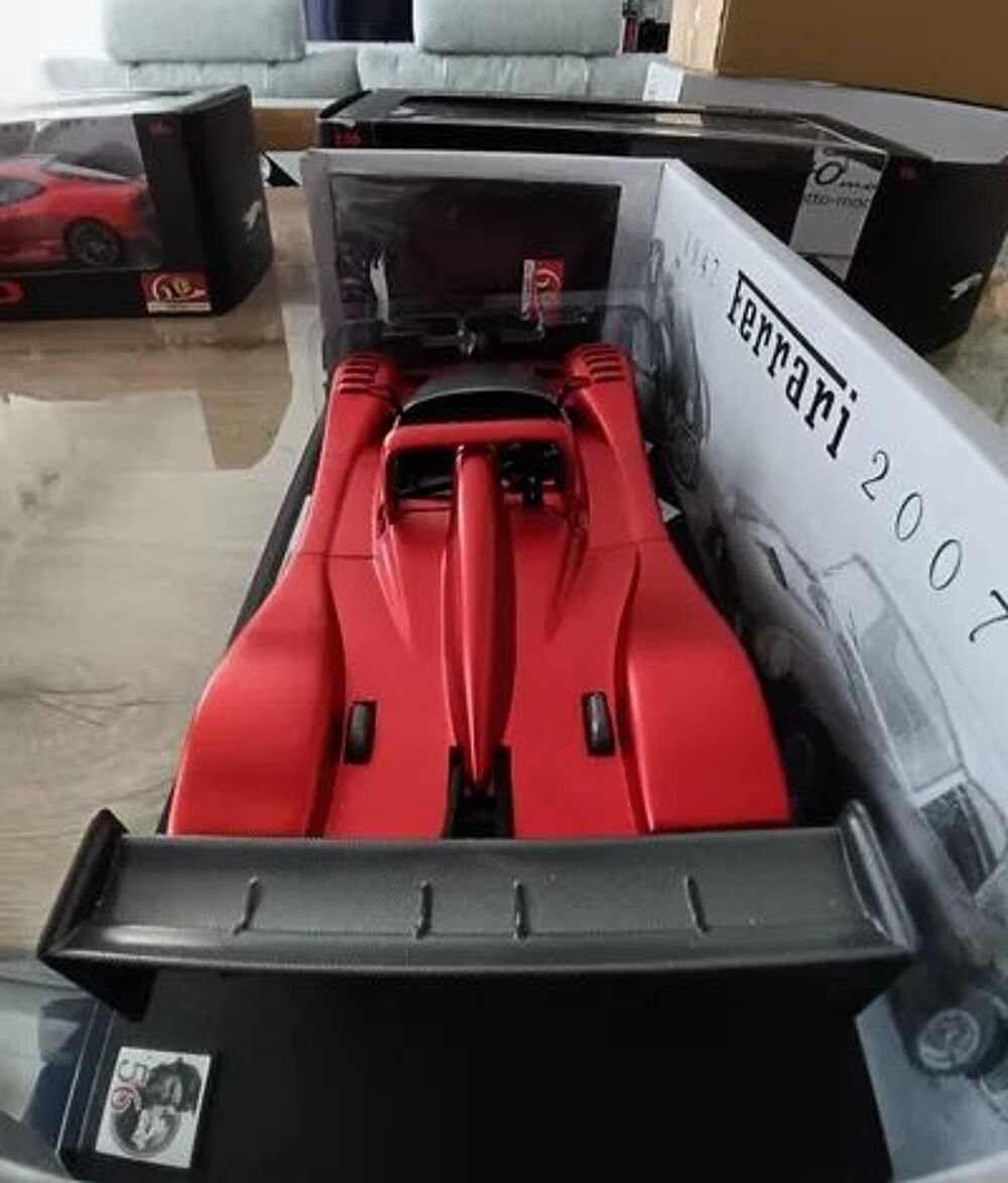 Ferrari 333 SP Hotweels Elite 1/18 