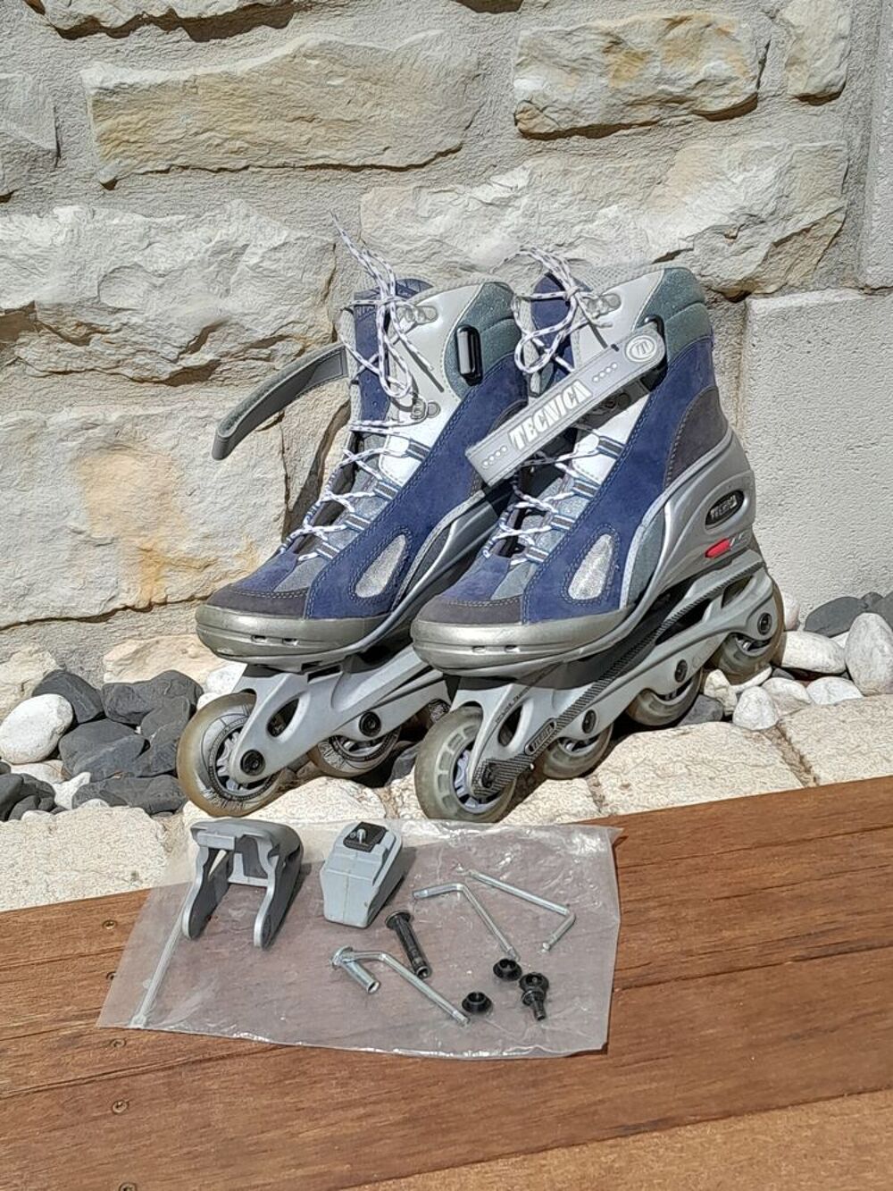 Rollers de marque tecnica avec syst&egrave;me anti vibration - Sports