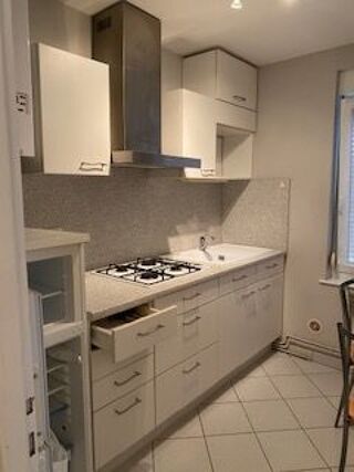  Appartement à louer 1 pièce 25 m²