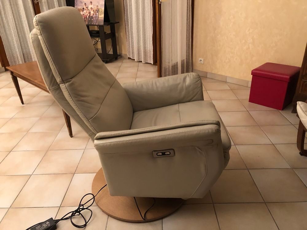 Fauteuil relax &eacute;lectriquement , Meubles