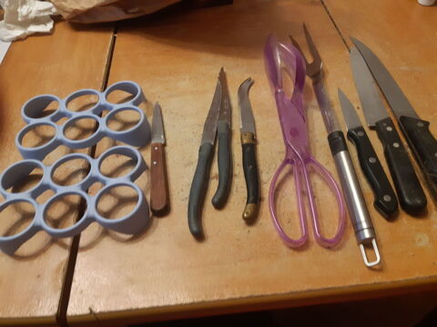 Couteau x7 fourchette � viande 2poses oeuf 1 couvert salade 18 Montb�liard (25)