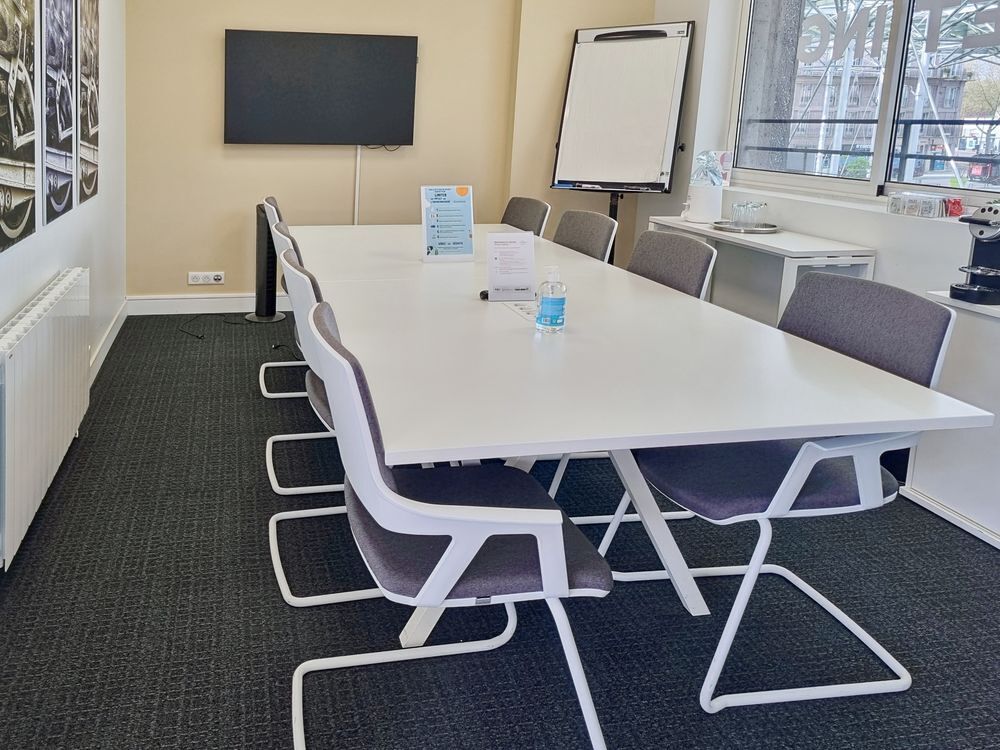   Accès tout compris aux [bureaux/espaces de coworking/salons d'affaires/etc.] à Amiens Station Amiens