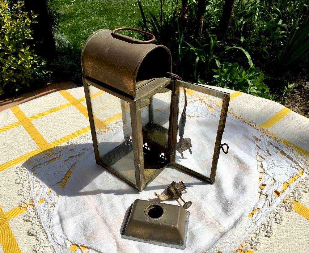 Lanterne ancienne (1900), Lampe &agrave; huile ; Parfait &eacute;tat Décoration