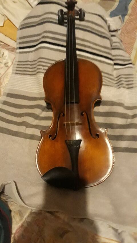 INSTRUMENTS DE MUSIQUE 900 Saint-Victoret (13)