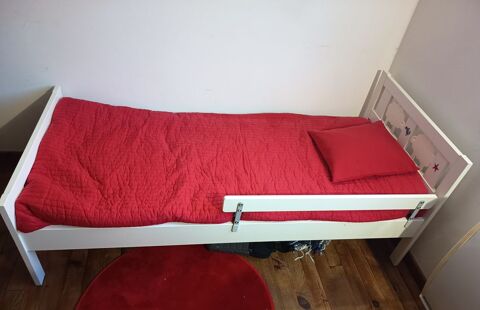 lit enfant complet matelas  couette ,1 barriere   170x75-- 100 Marignane (13)