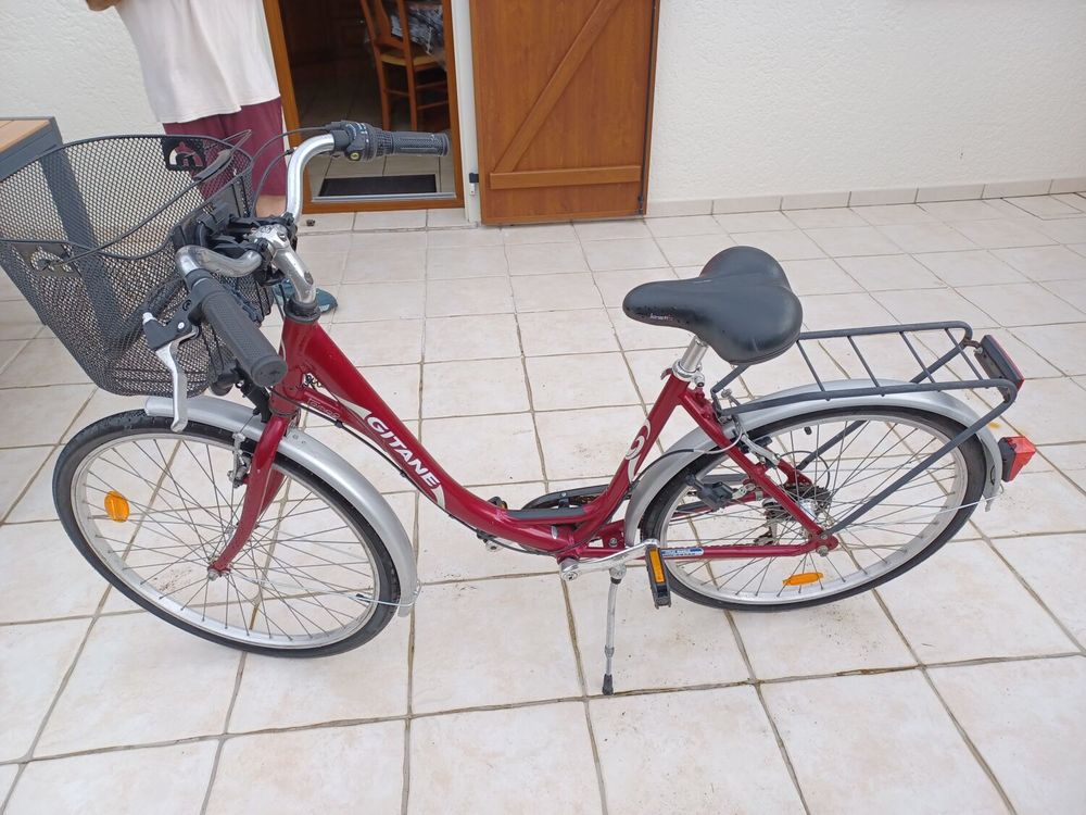 VELO FEMME
Vélos