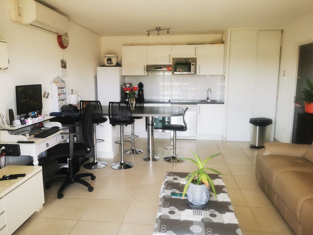 Vente Appartement T 3 état neuf 3 Parkings Roques