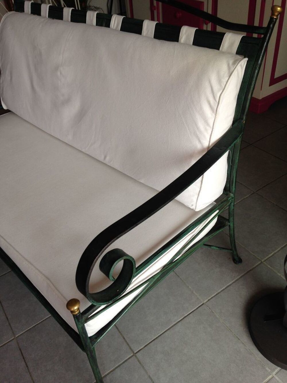 canap&eacute; + table en acier forg&eacute; Meubles