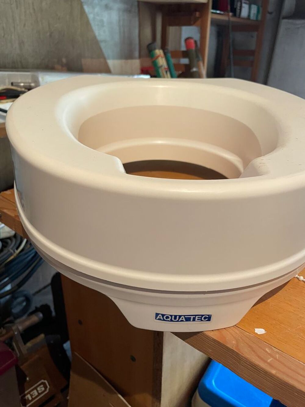 R&eacute;hausseur WC Electroménager
