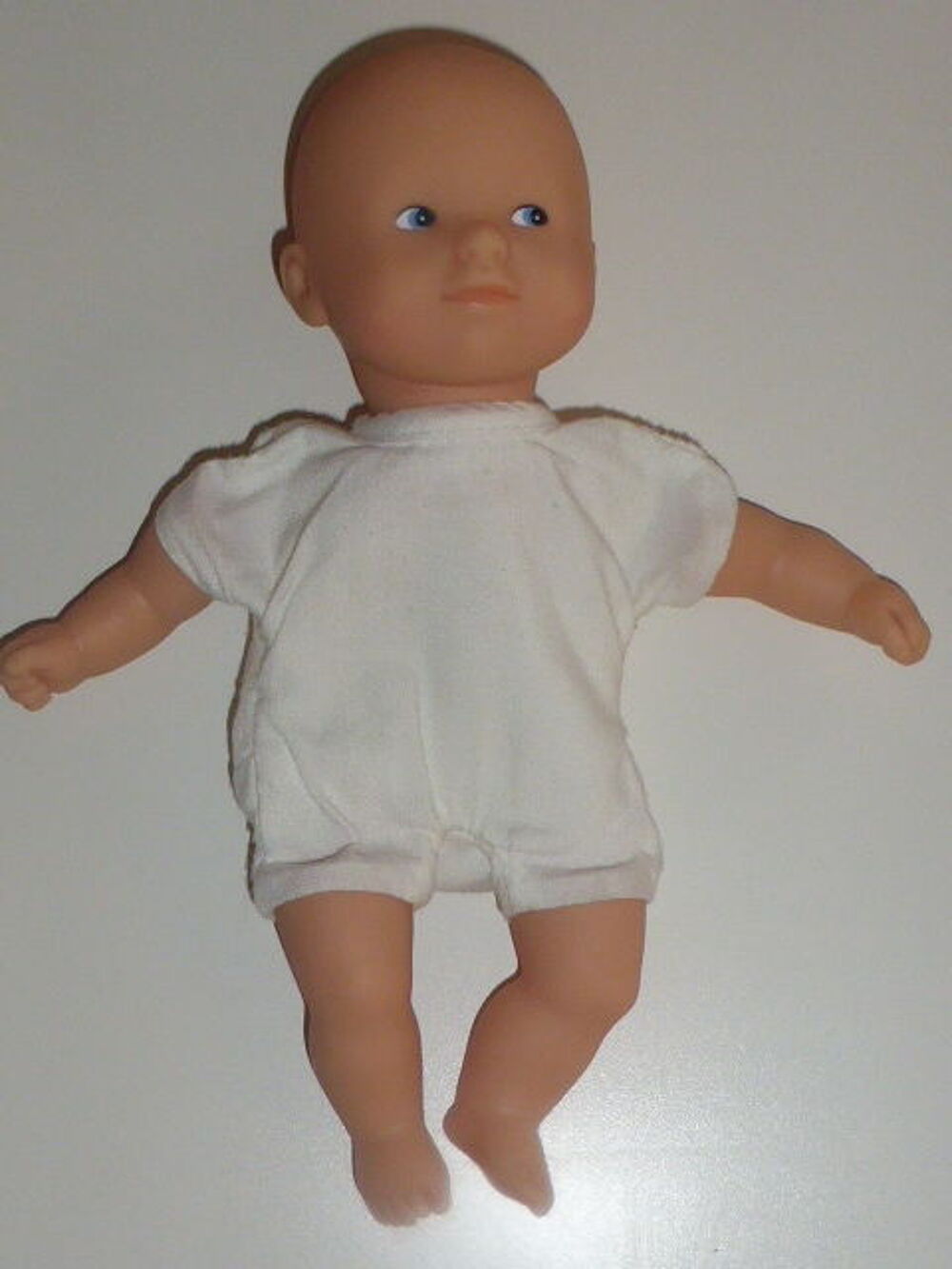 COROLLE Poup&eacute;e b&eacute;b&eacute; Mini calin combinaison velours Jeux / jouets