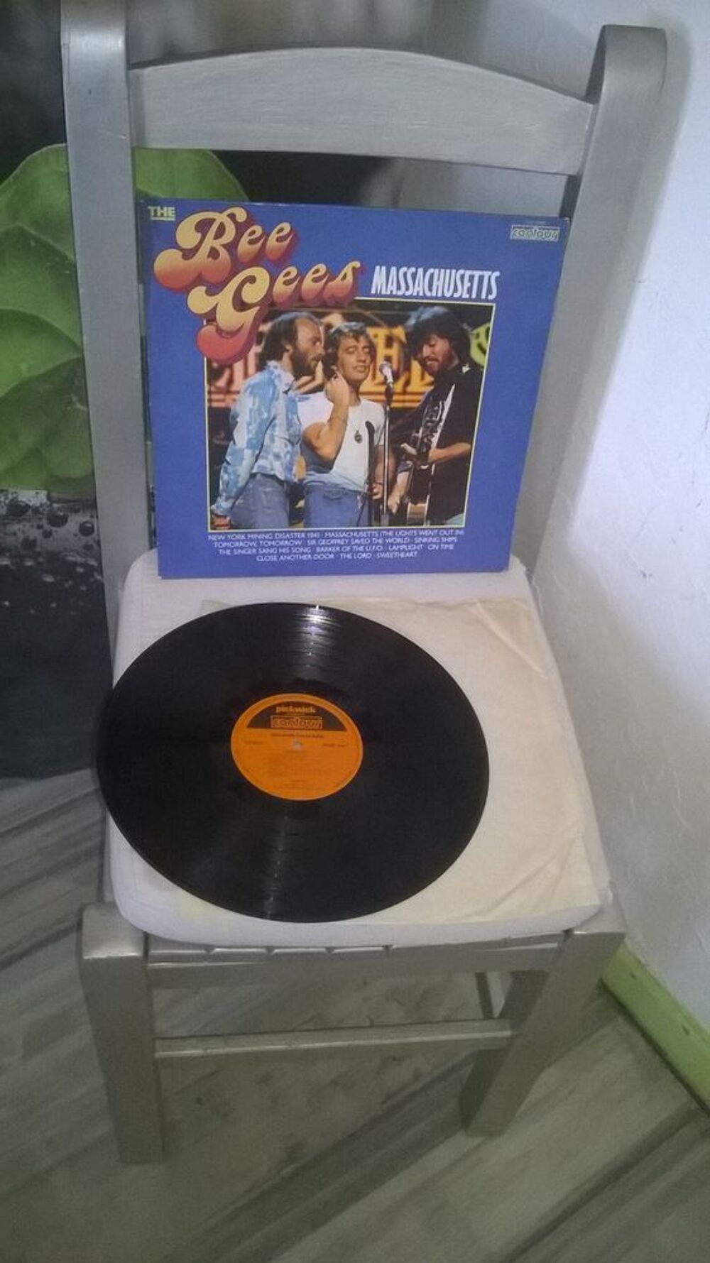 Vinyle Bee Gees
Massachusetts
1978
Excellent etat
Massac CD et vinyles