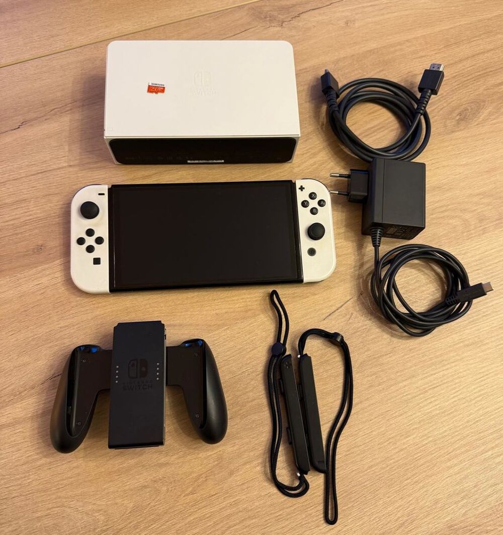 Switch Oled Consoles et jeux vidéos
