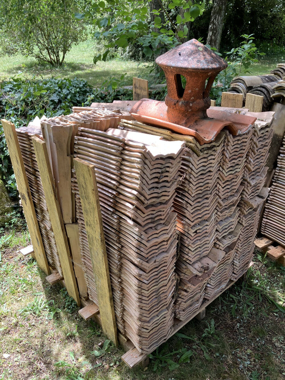 Tuiles fond plat + tuiles &agrave; douille canal avec lanternes Bricolage