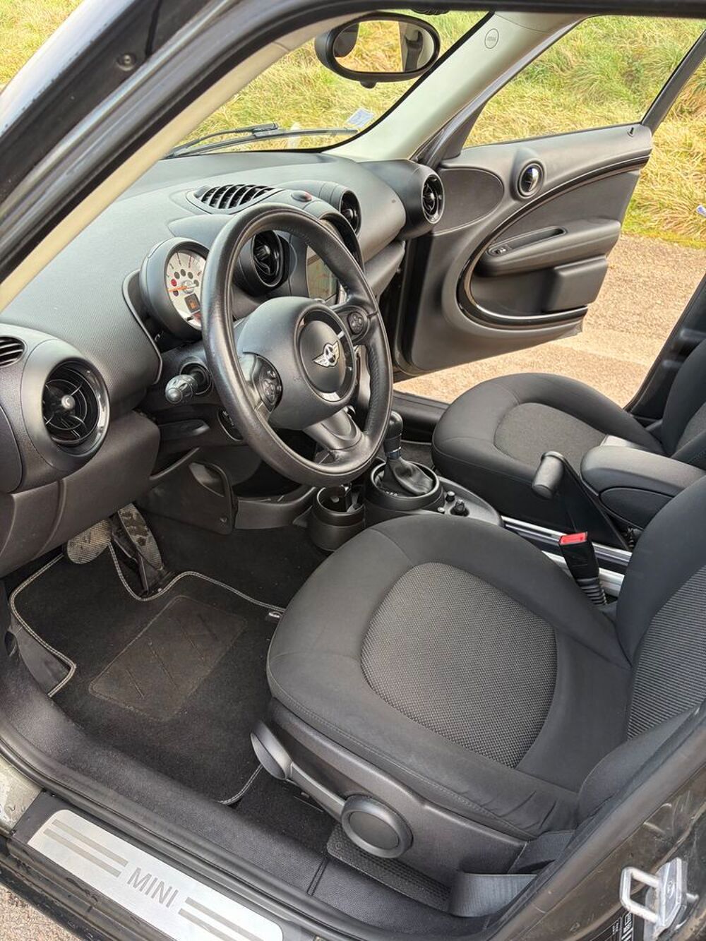 Countryman 112 ch Cooper D Finition Chili A 2015 occasion 89200 Avallon