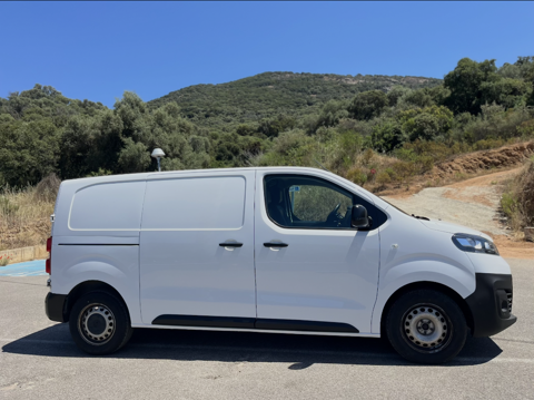 Opel Vivaro VIVARO CA FIXE L2 2.0 DIESEL 120 CH BVA8 PTAC AUGMENTE PACK BUSINESS 2021 occasion Carg&egrave;se 20130