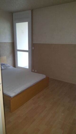  Appartement à louer 3 pièces 72 m²